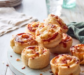 Bacon and Cheese Pizza Scrolls